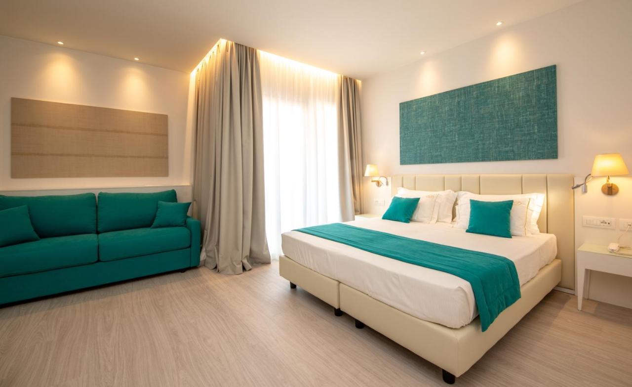 Hotel Imperia Лідо-ді-Єзоло Екстер'єр фото