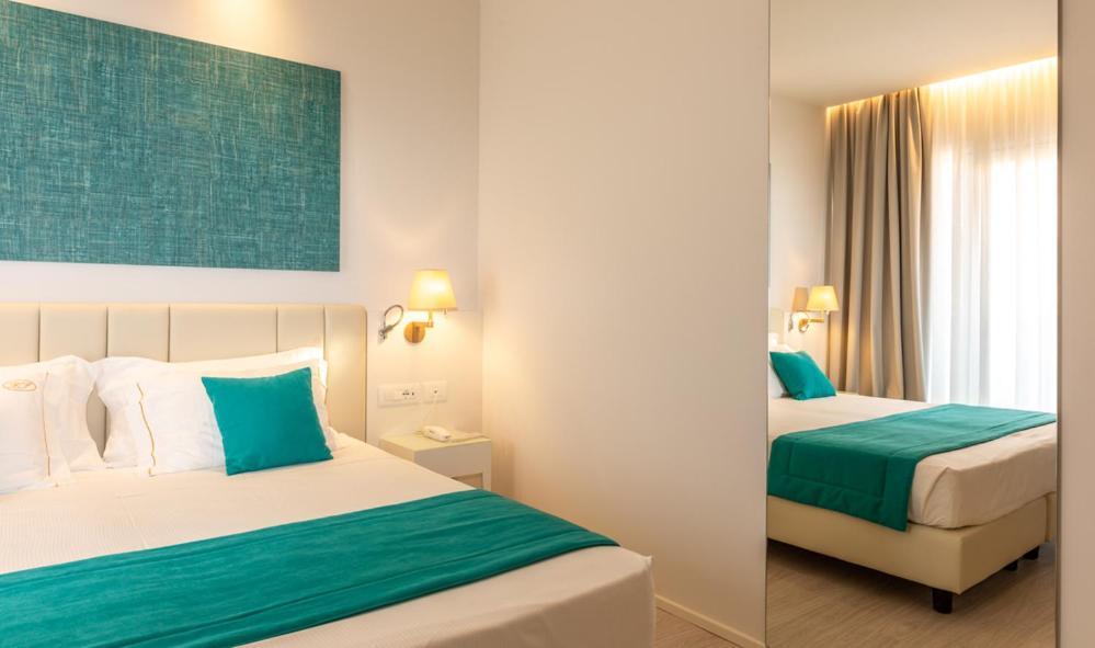 Hotel Imperia Лідо-ді-Єзоло Екстер'єр фото
